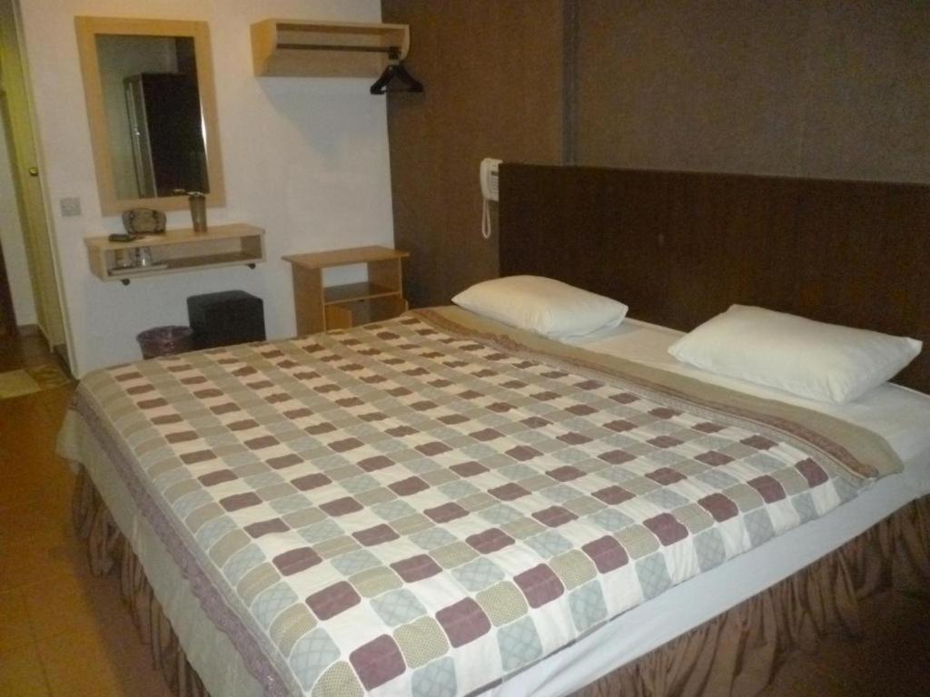 G Six Hotel 시티아완 외부 사진