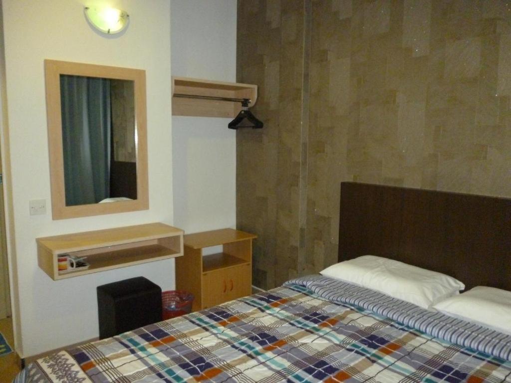 G Six Hotel 시티아완 외부 사진